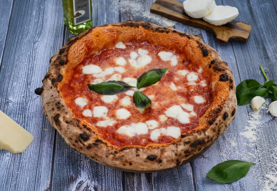 Roussos Pizza in Larnaka