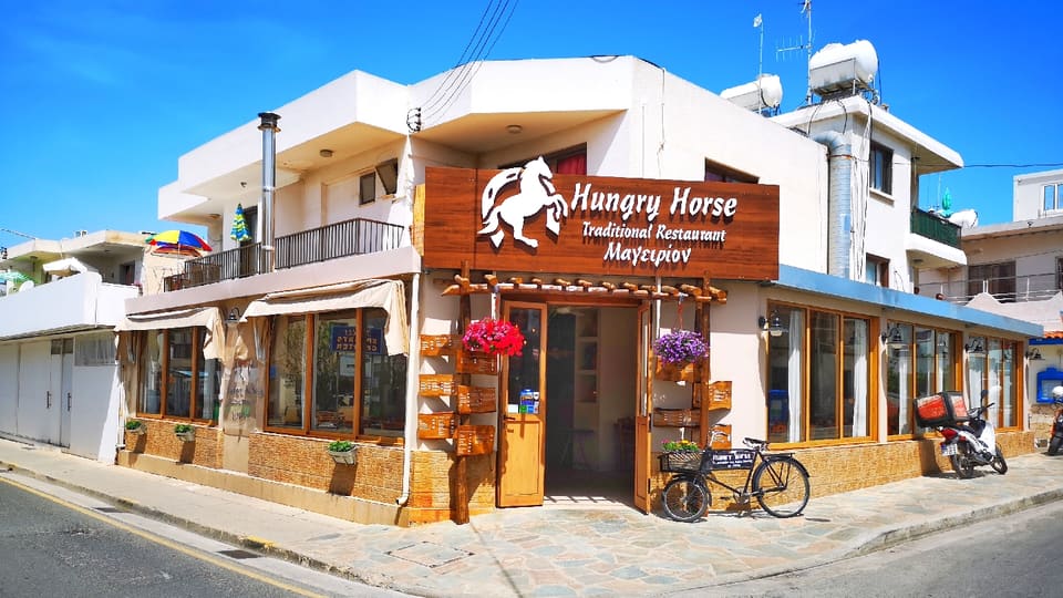 Hungry Horse Taverna & Mageirion in Ayia Napa