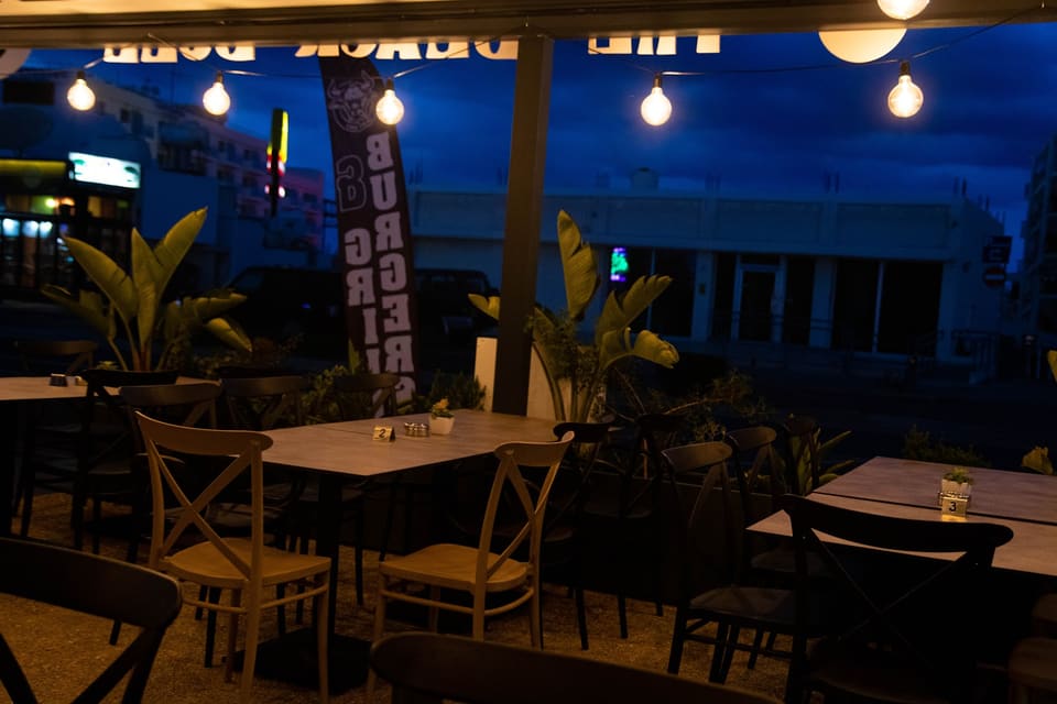The Black Bull Burger and Grill in Protaras