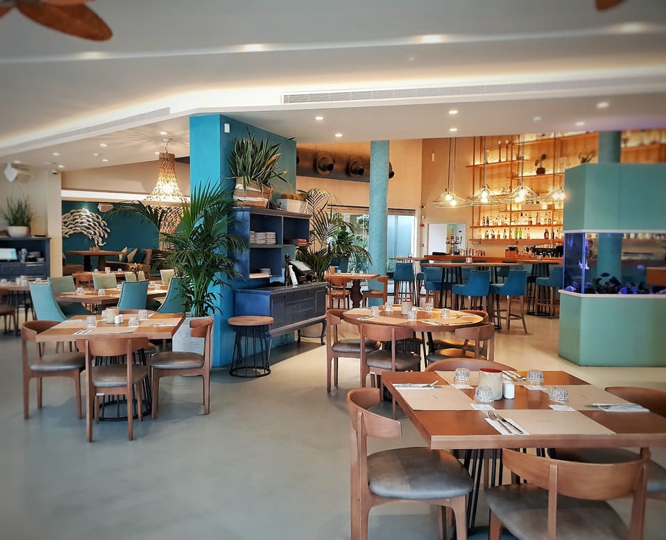 ALMAR Seafood Bar in Larnaca