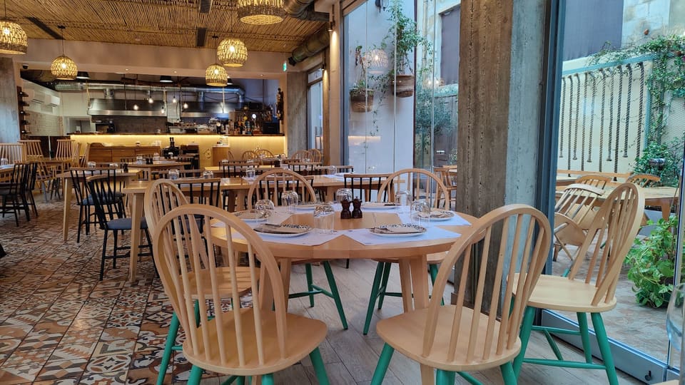 Elia Backyard Restaurant in Larnaca