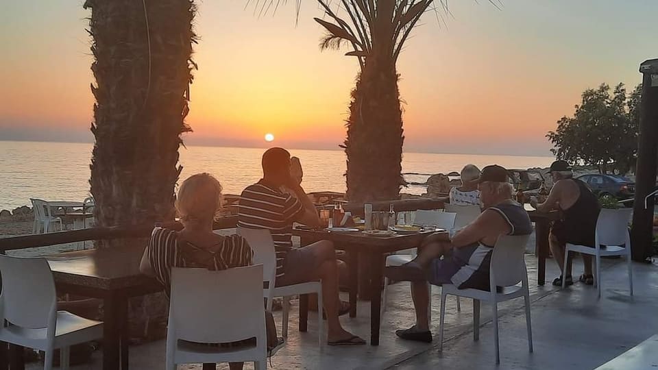 Yialos Tavern By the Sea in Pegeia
