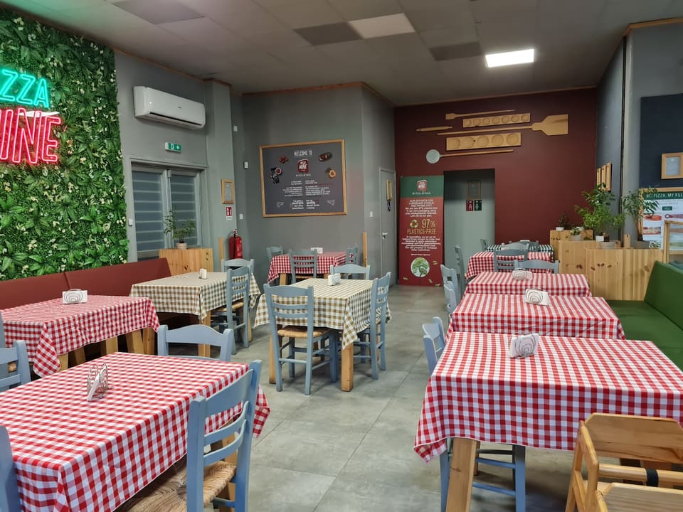 BURGER CONNECTION / Original American Burgers / EGKOMI in Egkomi Lefkosias