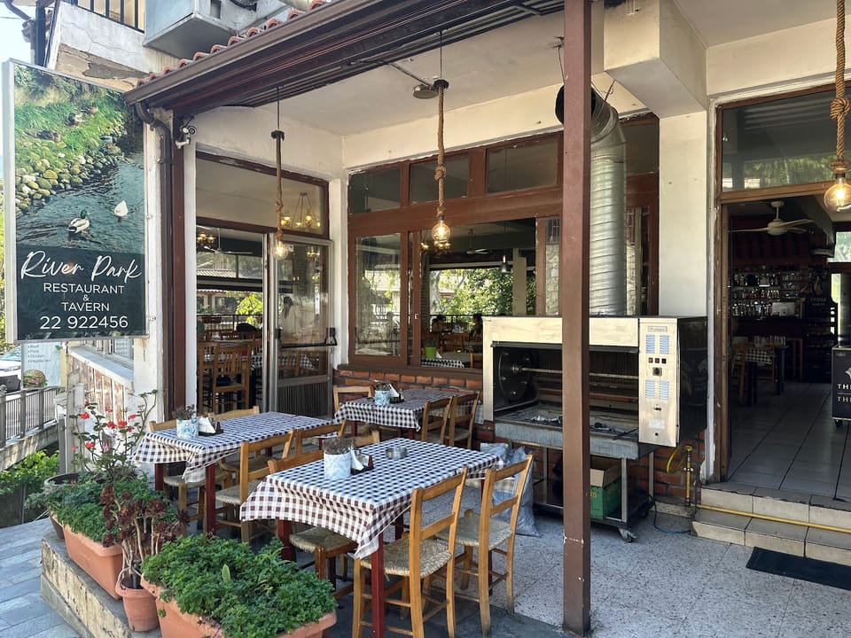 RIVER PARK Restaurant & Tavern in Troodos