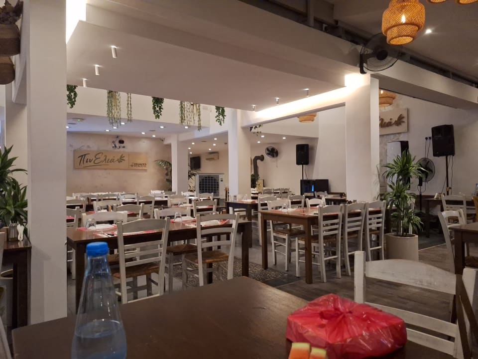 Taverna Pinelia in Egkomi Lefkosias