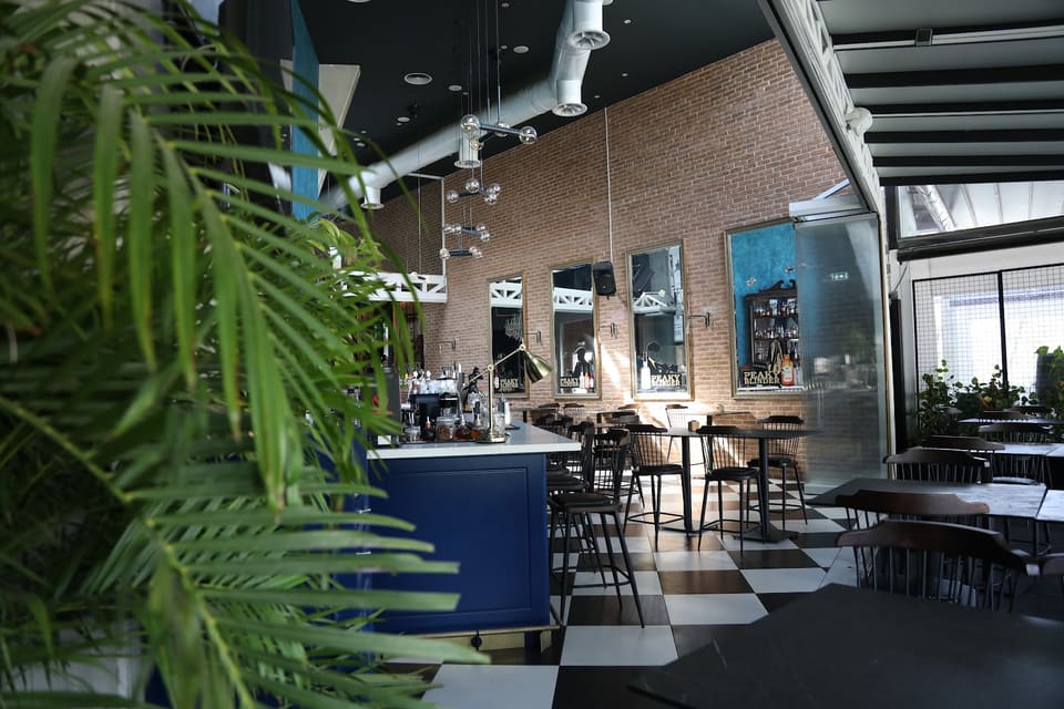 THE GARRISON BAR & GRILL in Egkomi Lefkosias