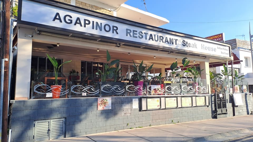 Agapinor Restaurant in Baf
