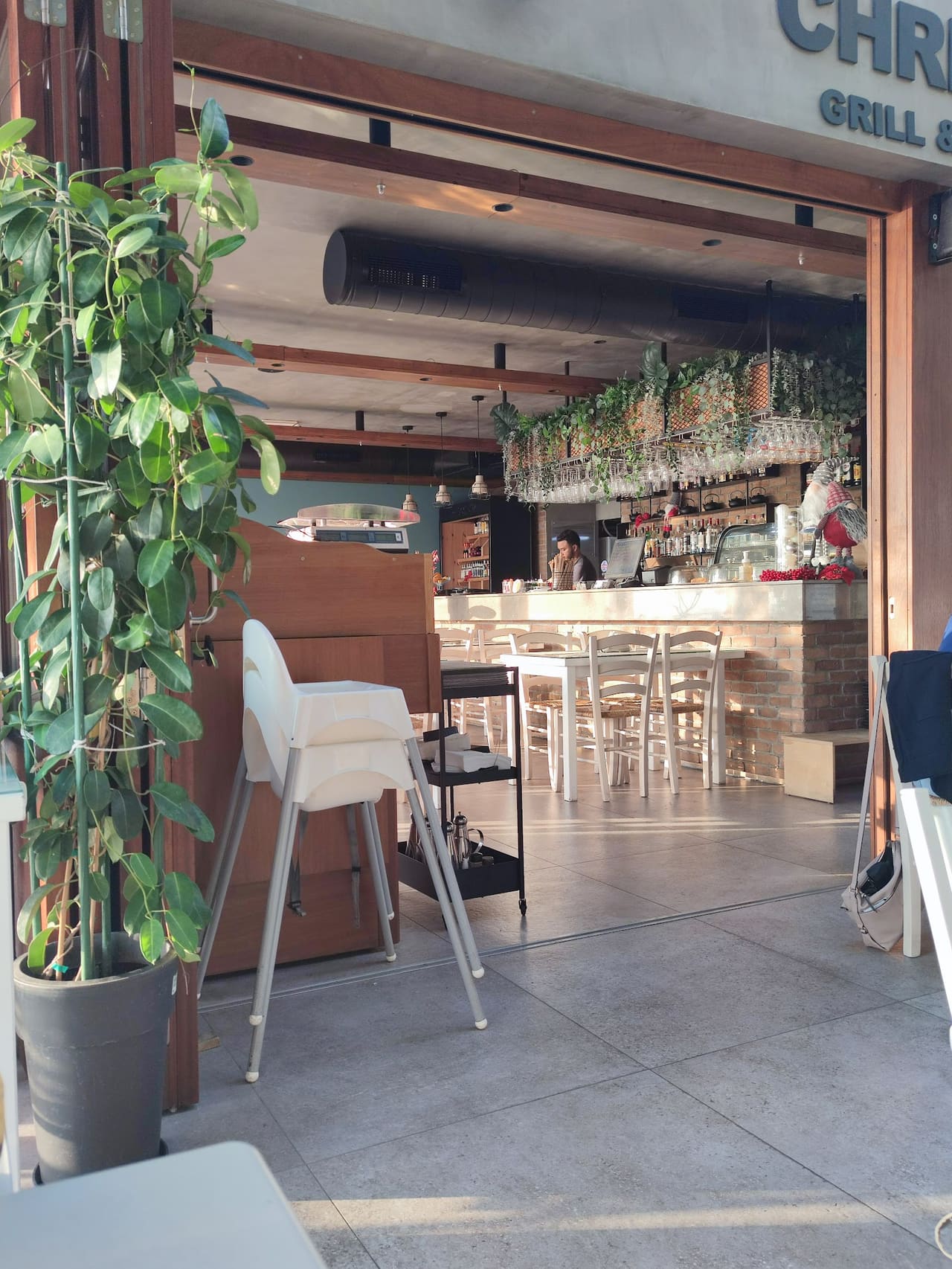 Christos Grill & Seafood
