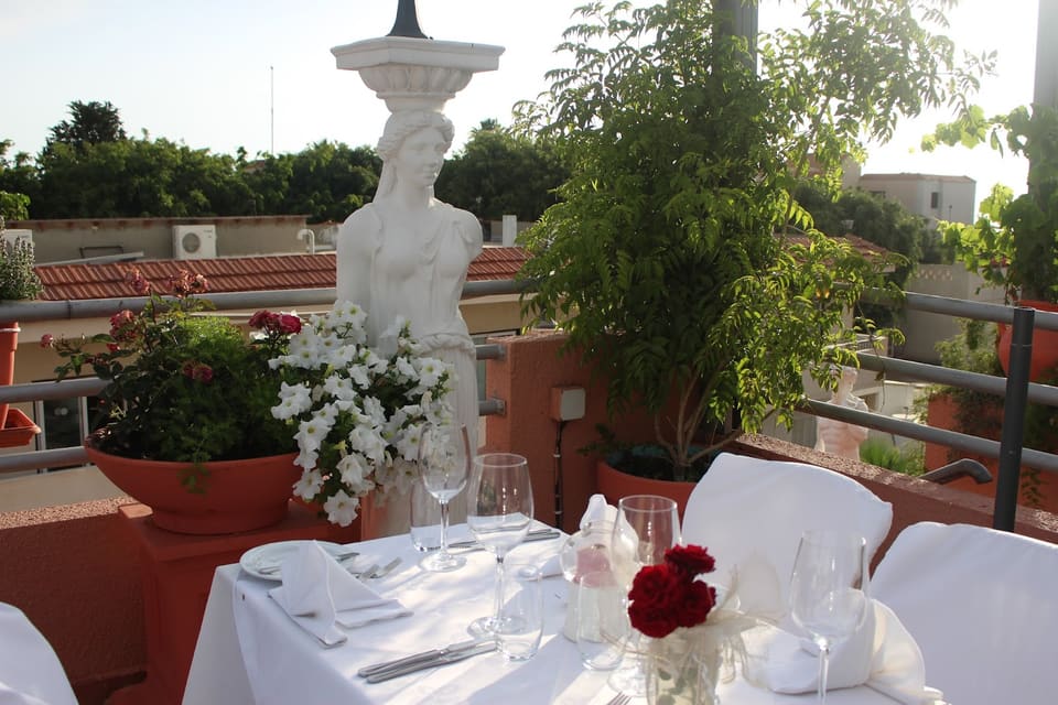 Colosseum Restaurant Live Shows & Weddings in Paphos