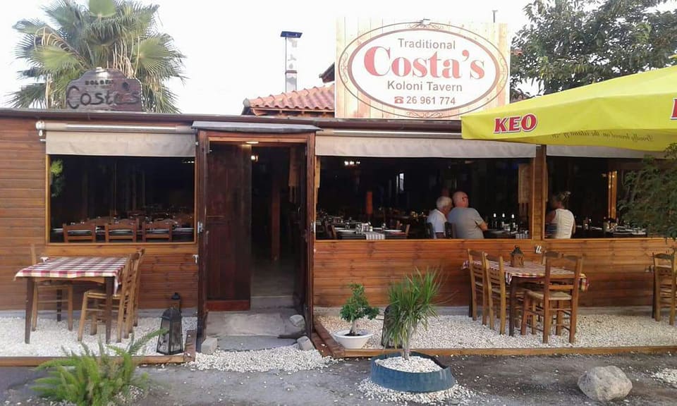 Costa's Koloni Tavern in Paphos
