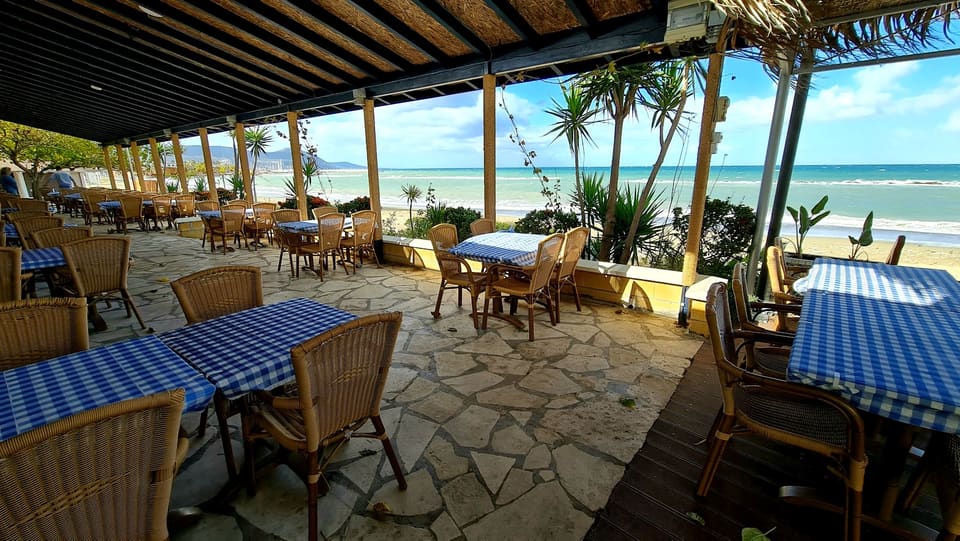 La Plage Restaurant in Poli Chrysochous
