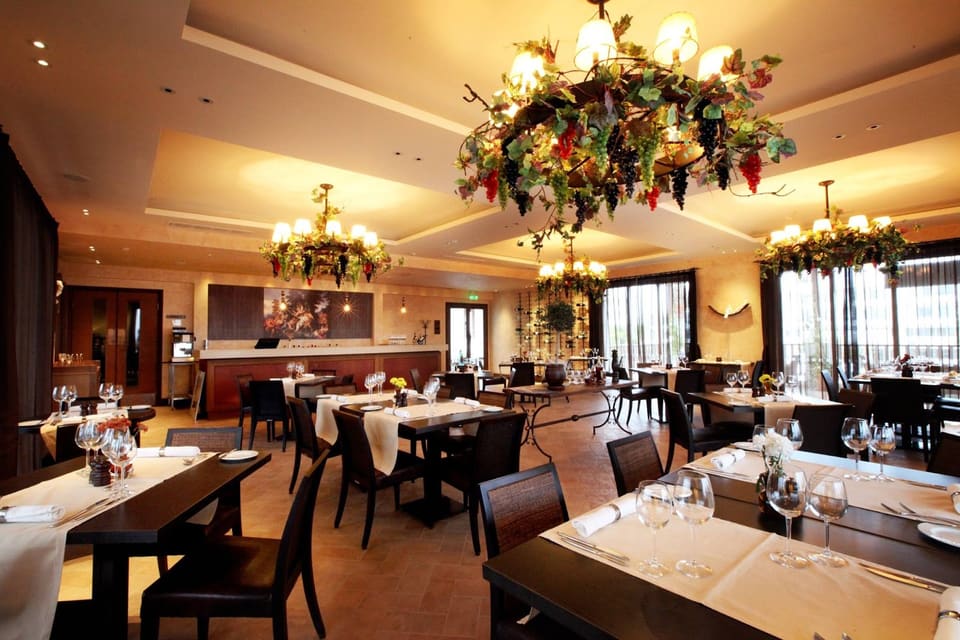 mare e monti italian restaurant in Paphos