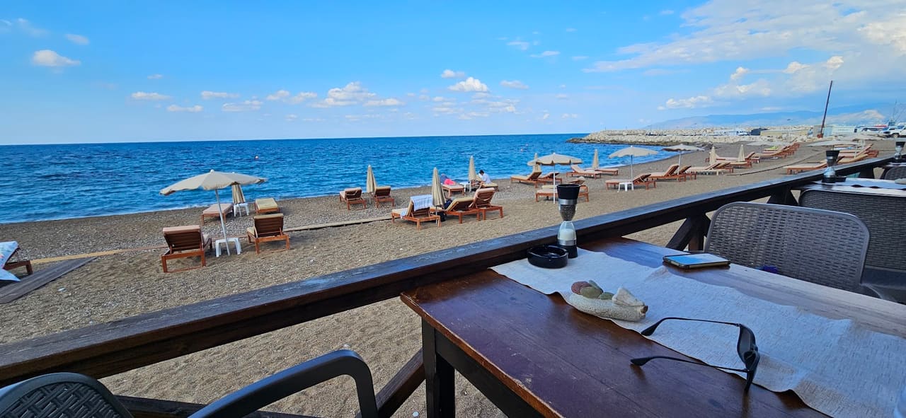 No. 9 Lounge & Restaurant