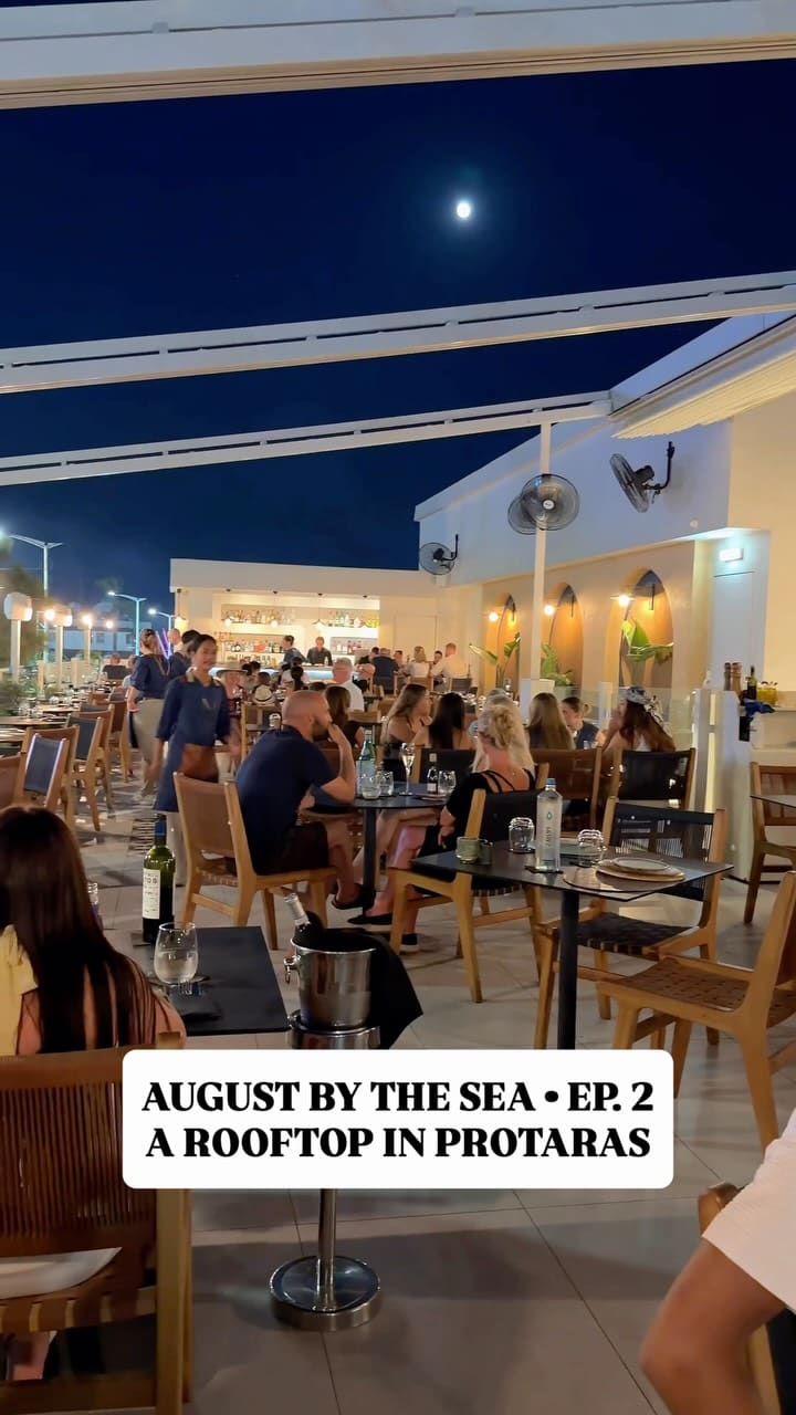 Nubila Rooftop Restaurant in Paralimni