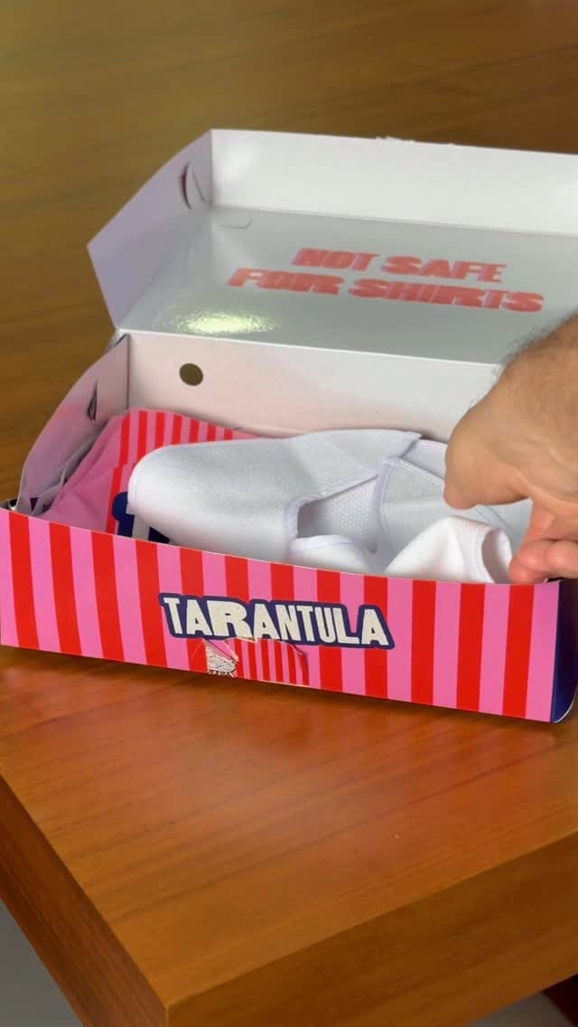Tarantulafriedchicken in Limassol